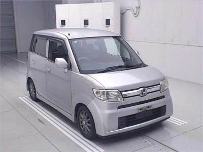 HONDA ZEST