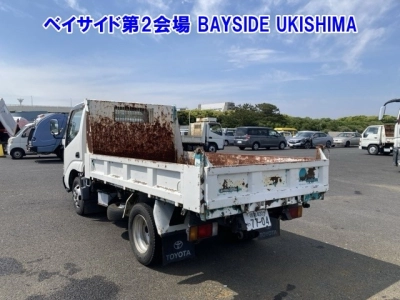 TOYOTA DYNA