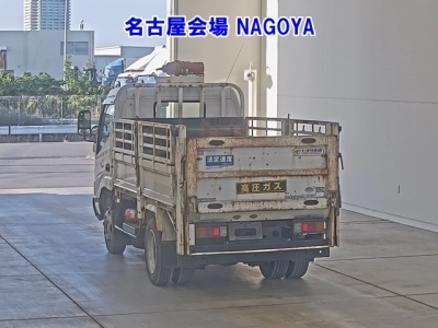 TOYOTA DYNA