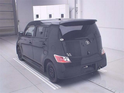 TOYOTA BB