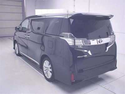 TOYOTA VELLFIRE