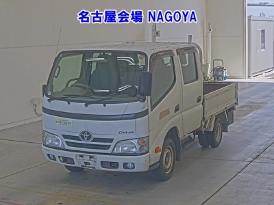 TOYOTA DYNA
