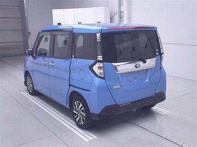 TOYOTA TANK
