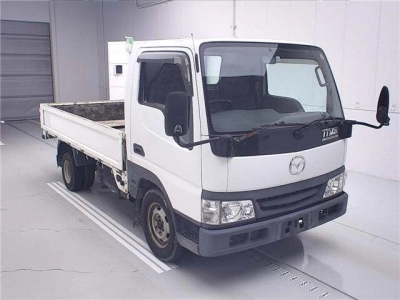 MAZDA TITAN