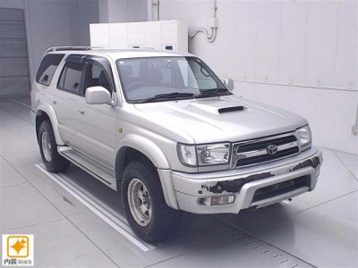 TOYOTA HILUX SURF