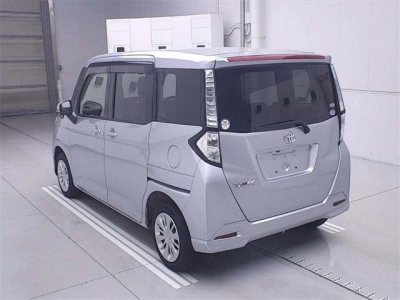TOYOTA TANK