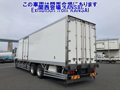 MITSUBISHI FUSO