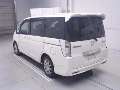HONDA STEPWGN SPADA
