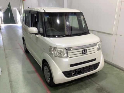 HONDA N BOX +