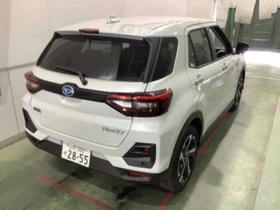 DAIHATSU ROCKY