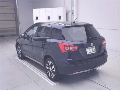 SUZUKI SX4