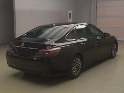 TOYOTA CROWN HYBRID