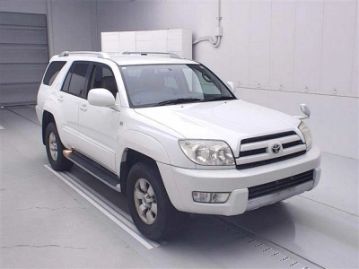 TOYOTA HILUX SURF