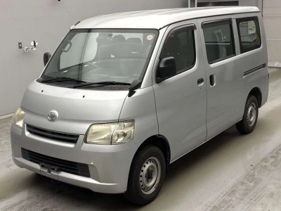 TOYOTA LITE ACE VAN