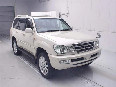 TOYOTA LAND CRUISER 100