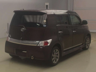 TOYOTA BB