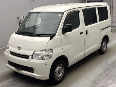 TOYOTA TOWN ACE VAN