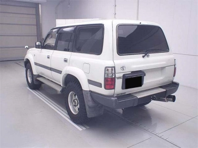 TOYOTA LAND CRUISER 80