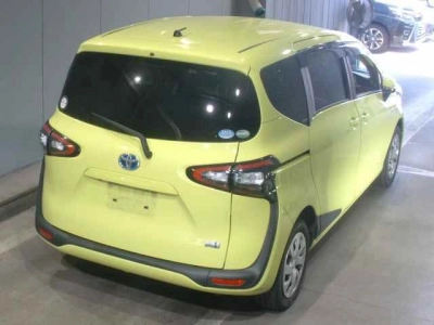 TOYOTA SIENTA