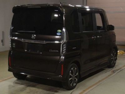 HONDA N BOX CUSTOM