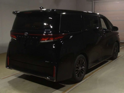 TOYOTA VELLFIRE HYBRID