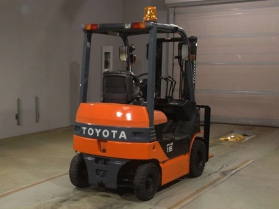 TOYOTA  FORKLIFT 