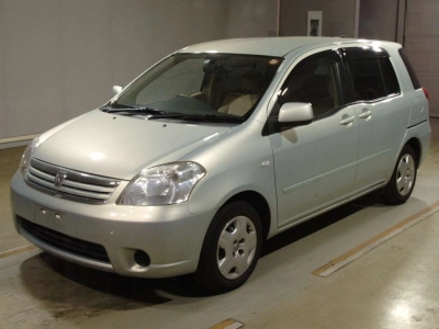 TOYOTA RAUM