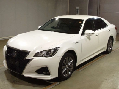 TOYOTA CROWN HYBRID