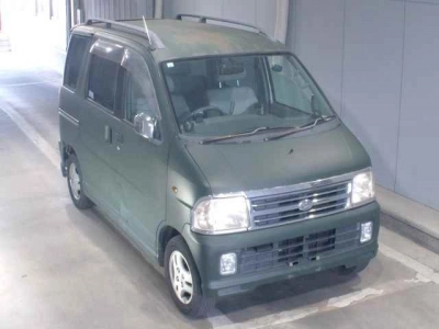 DAIHATSU ATRAI WAGON