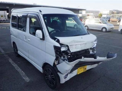 DAIHATSU ATRAI WAGON