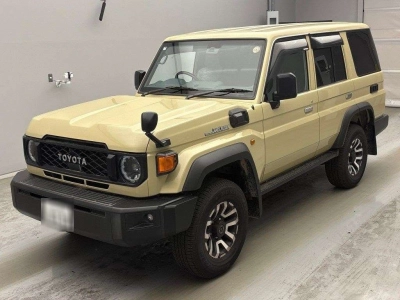 TOYOTA LAND CRUISER 70