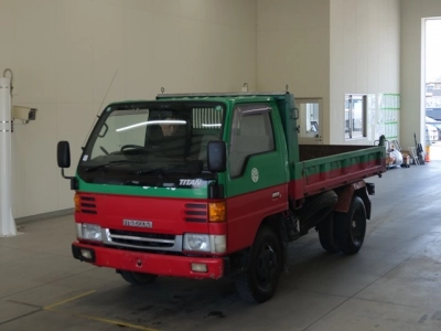MAZDA TITAN