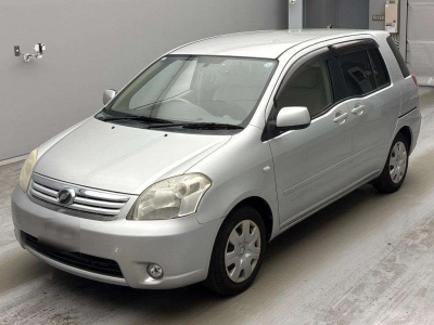 TOYOTA RAUM