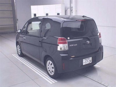 TOYOTA SPADE