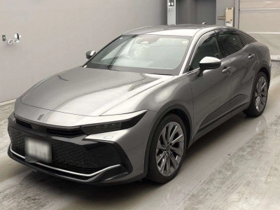 TOYOTA CROWN CROSSOVER