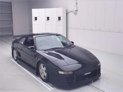 TOYOTA MR2