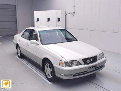 TOYOTA CRESTA