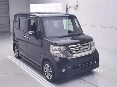 HONDA N BOX +