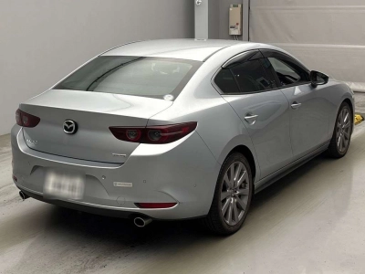 MAZDA MAZDA3