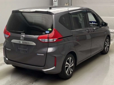 HONDA FREED HYBRID
