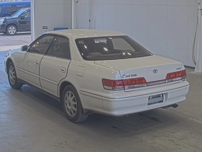 TOYOTA MARK II