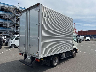TOYOTA DYNA TRUCK