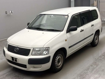 TOYOTA SUCCEED VAN