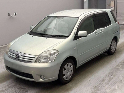 TOYOTA RAUM