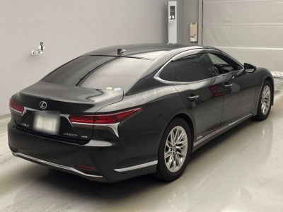 LEXUS LS