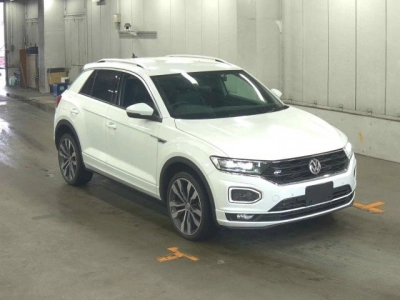 VOLKSWAGEN T-ROC