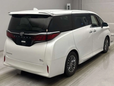 TOYOTA ALPHARD HYBRID