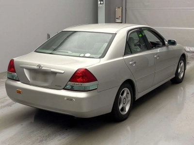 TOYOTA MARK II
