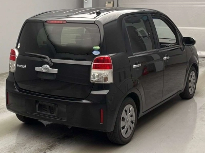 TOYOTA SPADE