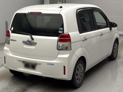 TOYOTA SPADE